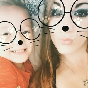 Meet your Posher, Karina